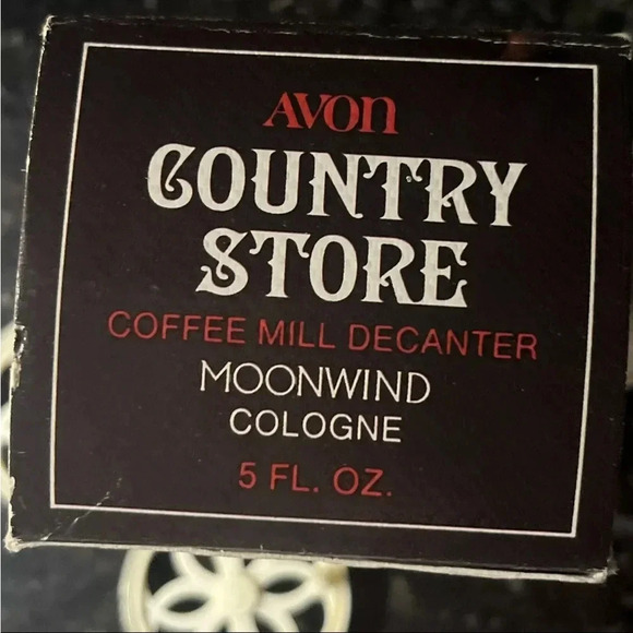 Vintage 70s Avon Country Store Coffee Mill Empty Cologne Milk Glass Decor Cabin - Picture 5 of 6